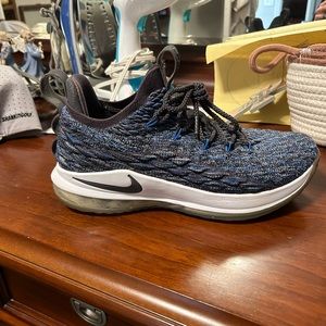 Lebron 15 Low
